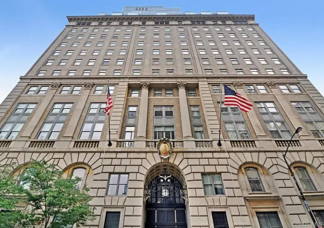 110-livingston-st-11n-new-york-ny-11201/hzid_e7708e69