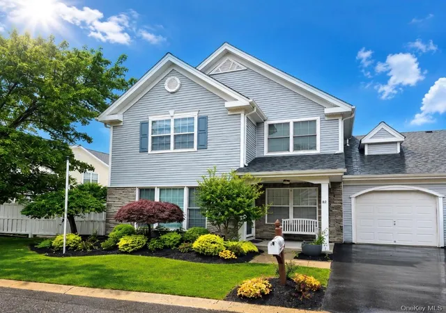 82-kate-cir-brookhaven-ny-11953/hzid_ba953d50