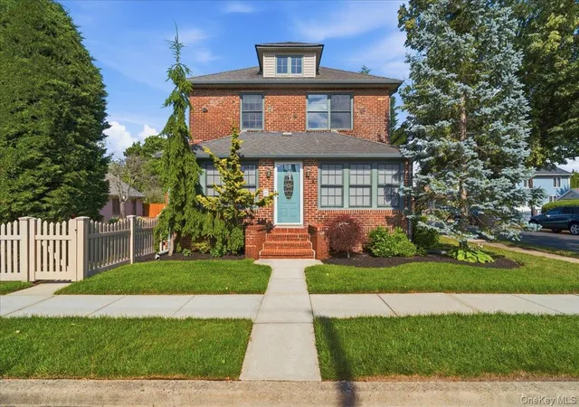 2063-walnut-st-hempstead-ny-11510/hzid_eac6c9fb