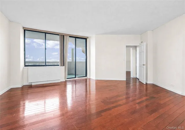 138-35-elder-ave-21f-flushing-ny-11355/hzid_9e18d8af