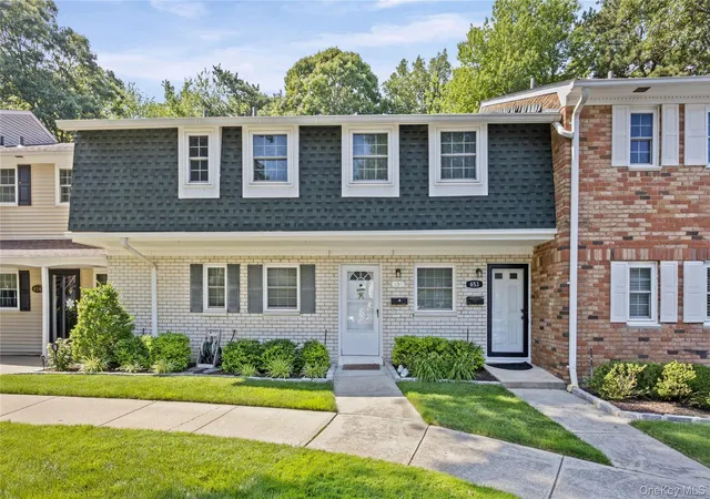 654-village-dr-654-islip-ny-11788/hzid_fa03aeca
