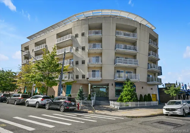 81-14-queens-blvd-ph6c-elmhurst-ny-11373/hzid_46e5e74e