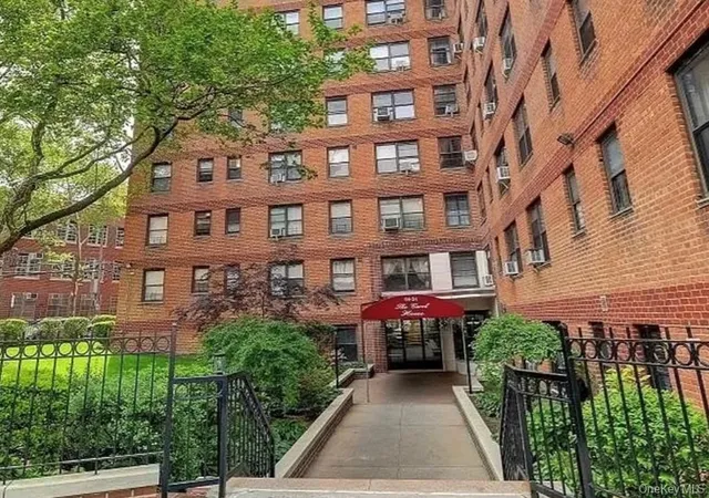 6434-102nd-street-9z-rego-park-ny-11374/hzid_a6dc1f51