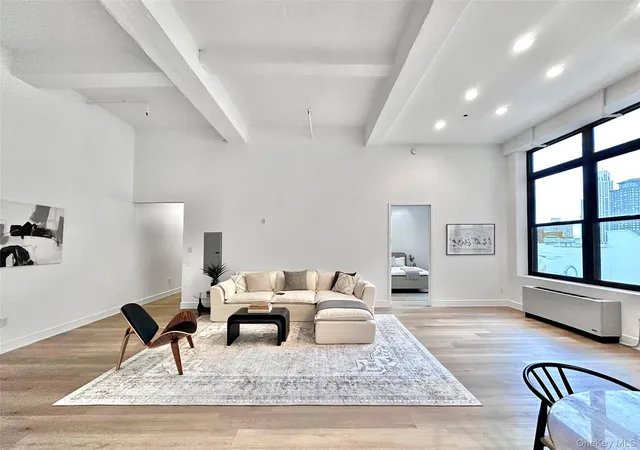 25-leroy-pl-415-new-rochelle-ny-10805/hzid_8d7781f6
