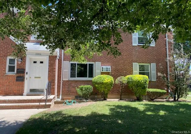 73-03-little-neck-h-1-glen-oaks-ny-11004/hzid_bb12213d