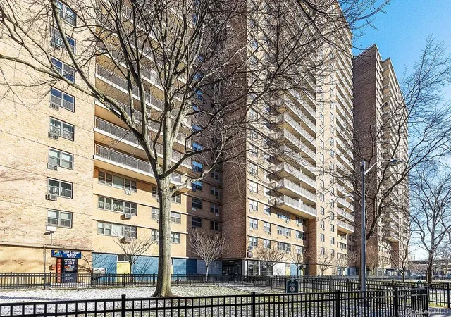 2925-w-5th-street-6e-brooklyn-ny-11224/hzid_94a6e0a1