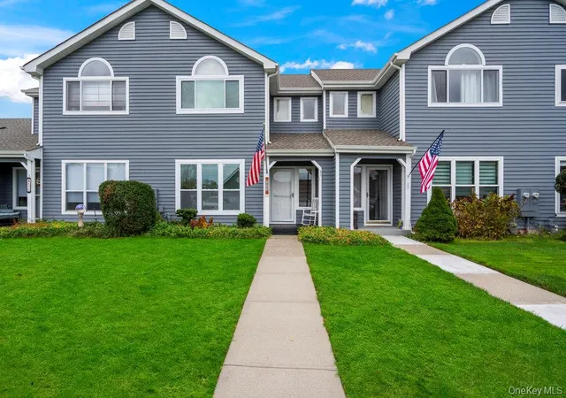 824-birchwood-park-dr-brookhaven-ny-11953/hzid_d18125f1
