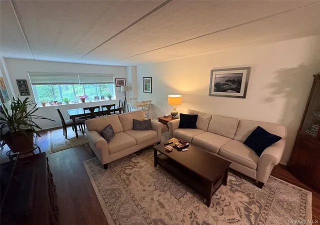 416-benedict-ave-4a-tarrytown-ny-10591/hzid_84da4a54