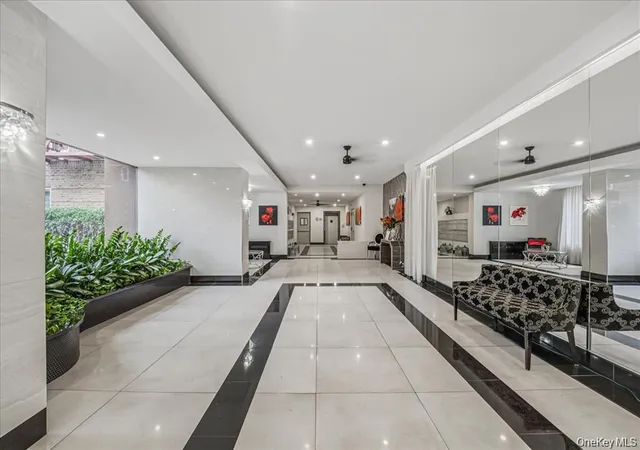 6411-99th-st-302-new-york-ny-11374/hzid_8b4df59f