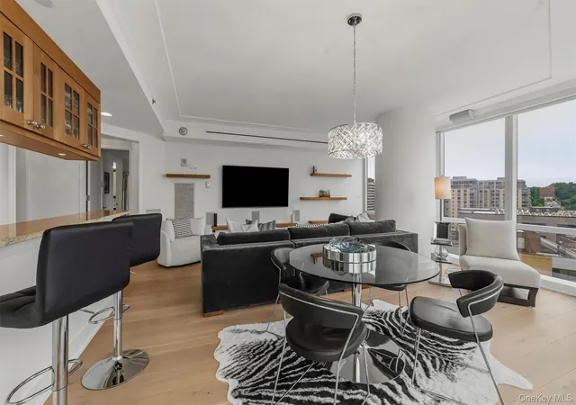 5-renaissance-sq-white-plains-ny-10601/hzid_ca531fbf