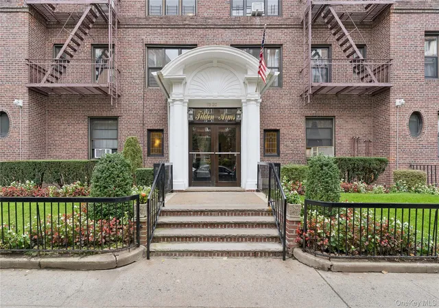 73-20-austin-st-1e-new-york-ny-11375/hzid_85f9f4bd