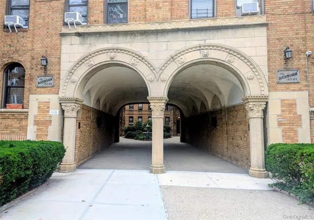 8344-lefferts-blvd-1f-new-york-ny-11415/hzid_039ccb71