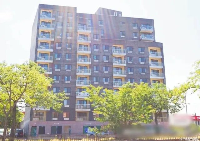 7026-queens-blvd-7c-new-york-ny-11377/hzid_d6f43d81