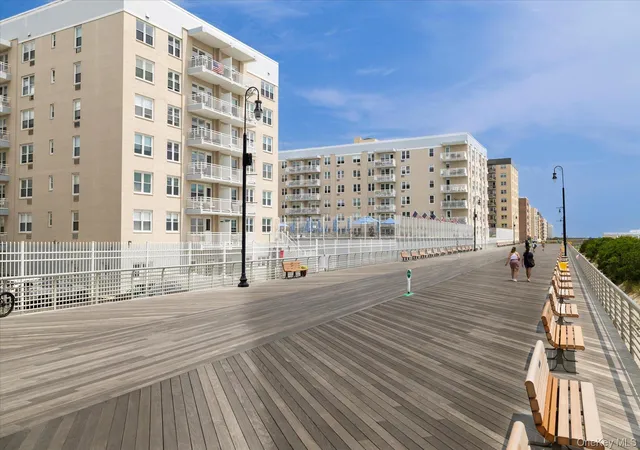 522-shore-rd-5g-long-beach-ny-11561/hzid_8987989e