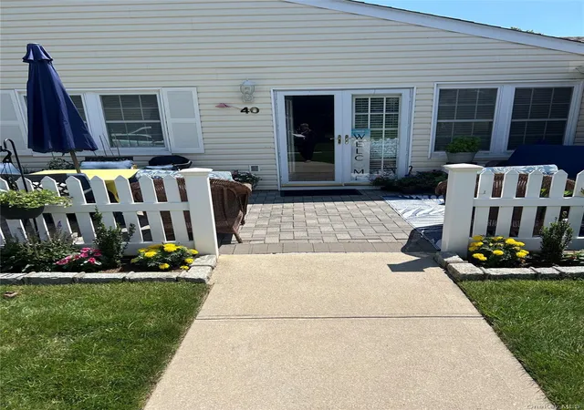 40-revere-dr-islip-ny-11782/hzid_a4be3e5a