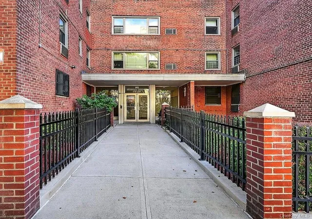 1010-sherman-2d-new-york-ny-10456/hzid_2600dbaa