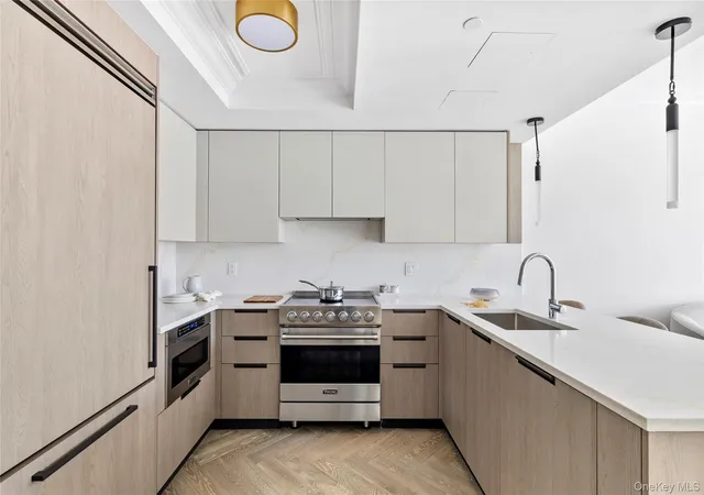 78-29-austin-st-510-new-york-ny-11375/hzid_511f0e11