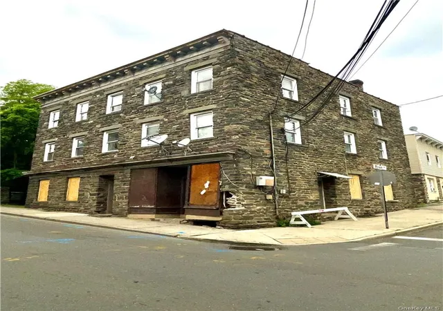 27-fox-is-rd-rye-town-ny-10573/hzid_d347e500