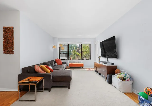 325-main-st-4c-white-plains-ny-10601/hzid_eba8620d