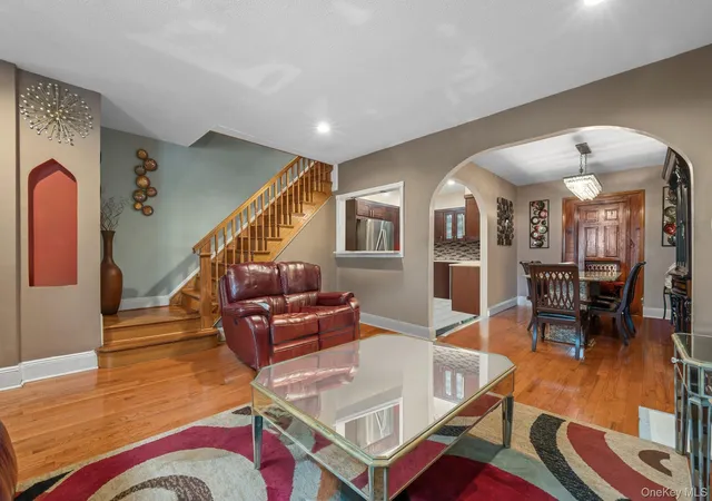 5109-69th-street-new-york-ny-11377/hzid_92b6825d