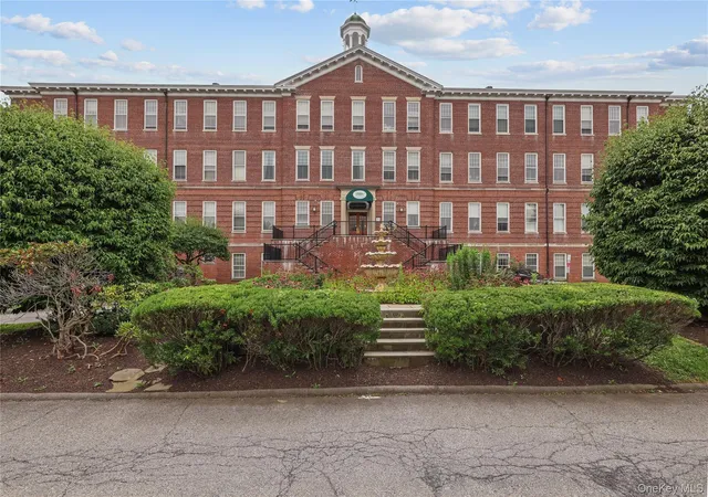 1403-villa-at-the-woods-1403-peekskill-ny-10566/hzid_bd327435