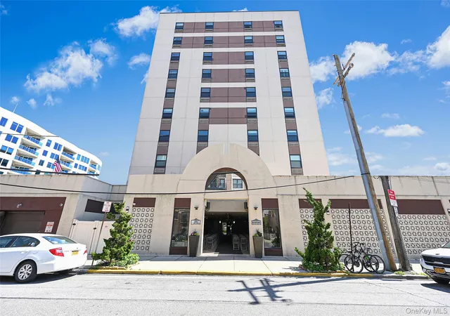 360-shore-rd-4k-long-beach-ny-11561/hzid_8e1af69c