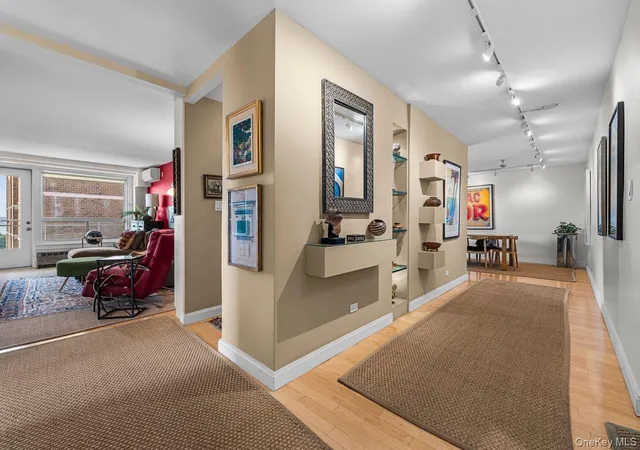 2575-palisade-ave-12ab-bronx-ny-10463/hzid_717a96ba