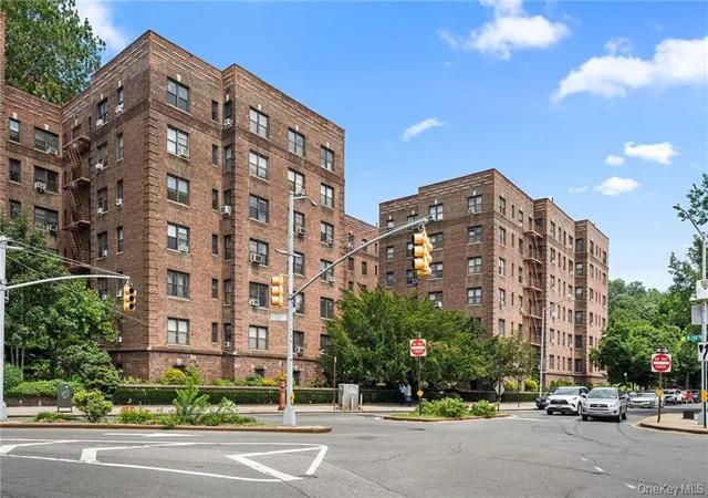3015-riverdale-ave-5f-new-york-ny-10463/hzid_ed7530b6