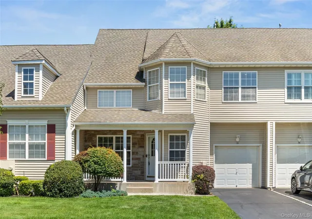 54-meadow-pond-cir-miller-place-ny-11764/hzid_d3efd99e
