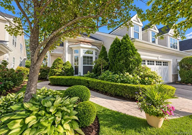 63-encore-blvd-brookhaven-ny-11941/hzid_90e7cb0e
