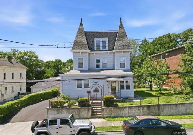 19-ridgewood-ave-yonkers-ny-10704/hzid_5d5fddf4
