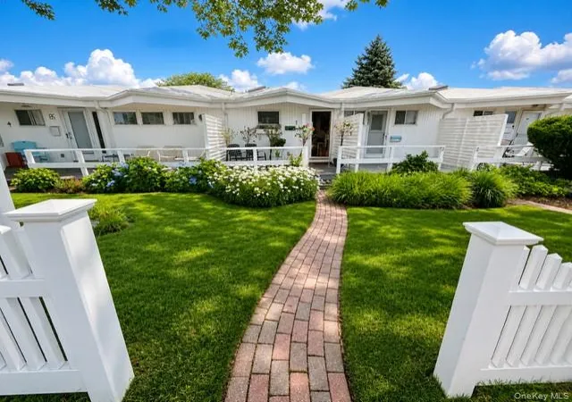 35-library-ave-8r-westhampton-beach-ny-11978/hzid_22ac4f7f