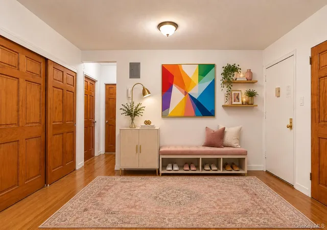 100-25-queens-blvd-4jj-new-york-ny-11375/hzid_be50e1d3