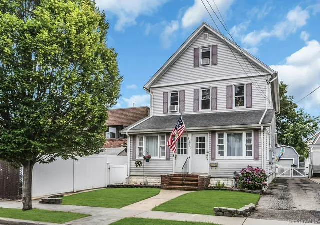 130-e-fairview-ave-hempstead-ny-11580/hzid_4f5126fd