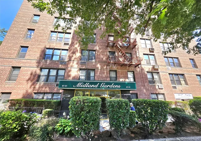 87-01-midland-pkwy-7d-new-york-ny-11432/hzid_368d8afe