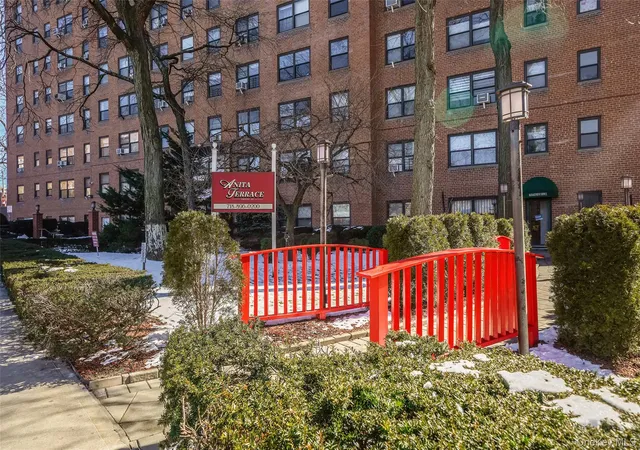 99-60-63rd-road-7h-new-york-ny-11374/hzid_cab49755