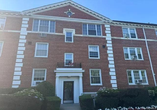 127-2nd-street-1f-hempstead-ny-11530/hzid_f7b7d341