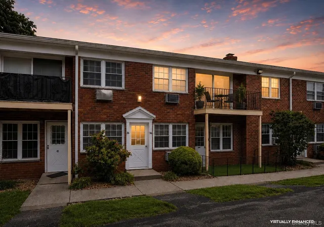 8-colonial-rd-36-beacon-ny-12508/hzid_750662db