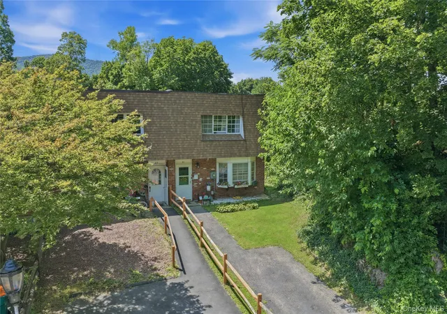 31-roundtree-ct-beacon-ny-12508/hzid_cd21ba6d