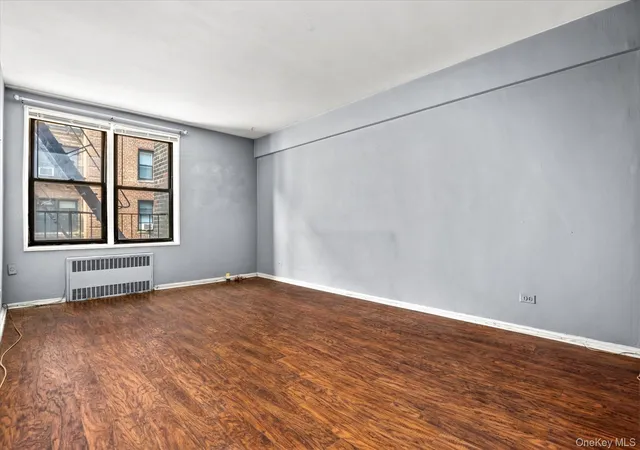 83-77-woodhaven-blvd-3f-new-york-ny-11421/hzid_8f20d0fc
