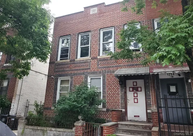 1256-noble-ave-new-york-ny-10472/hzid_a2e7fa53
