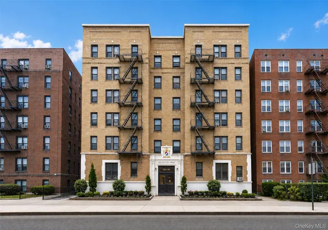 144-44-sanford-ave-1h-new-york-ny-11355/hzid_4193f7f6