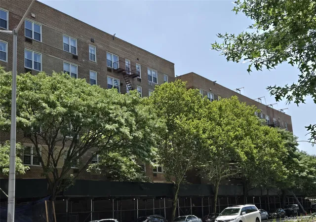 3903-nostrand-ave-6c-new-york-ny-11235/hzid_47ebc048