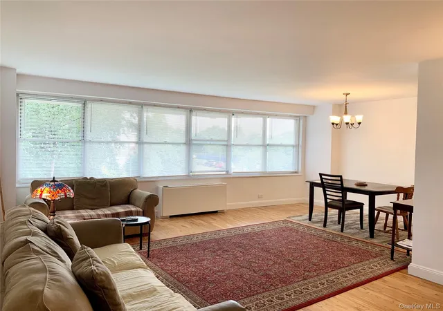 17-85-215-street-1r-new-york-ny-11360/hzid_80dd6850