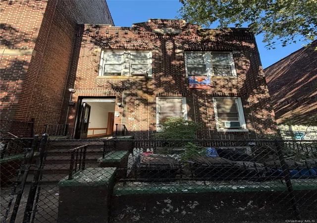 677-ralph-ave-new-york-ny-11212/hzid_582cc2f1