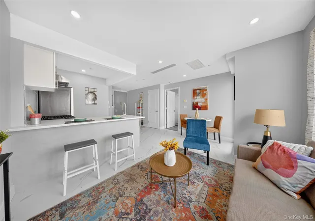 643-5th-avenue-6b-new-york-ny-11215/hzid_4c10cf91
