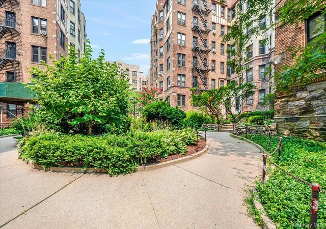 758-brady-ct-214-new-york-ny-10462/hzid_89cff403