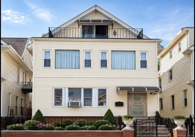 83-10-pettit-ave-new-york-ny-11373/hzid_a128f298