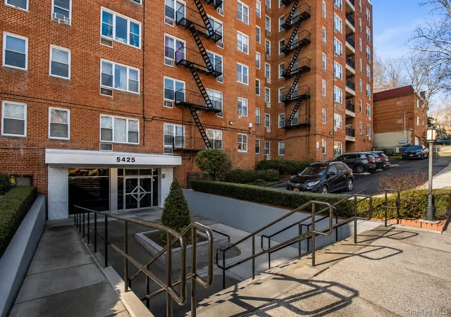 5425-valles-ave-3f-new-york-ny-10471/hzid_3961afbf