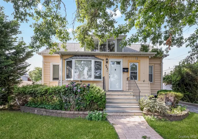 442-cedar-st-hempstead-ny-11553/hzid_0c033ff4